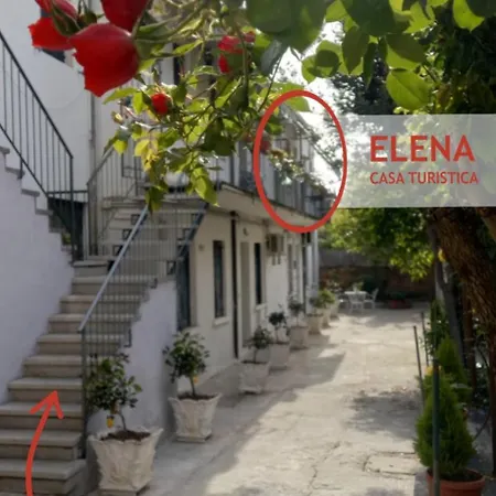 Elena Casa Turistica Apartament
