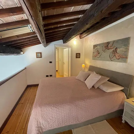 아파트 Elena Casa Turistica
