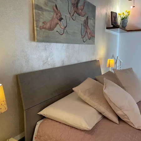 Elena Casa Turistica Apartmán *