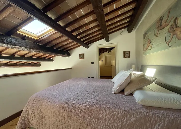 Elena Casa Turistica *